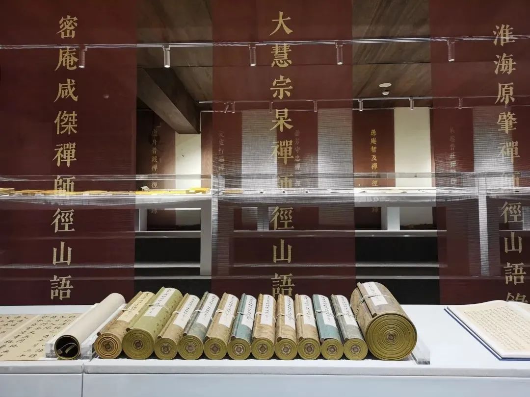 读书喝茶